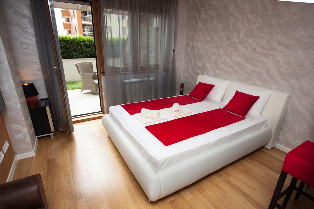 Gentleman Dog Apartment Belgrad Exteriör bild