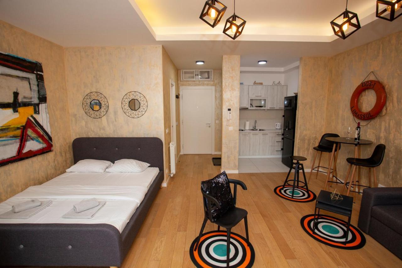 Gentleman Dog Apartment Belgrad Exteriör bild